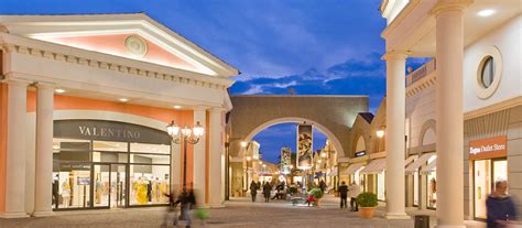 venice designer outlet.